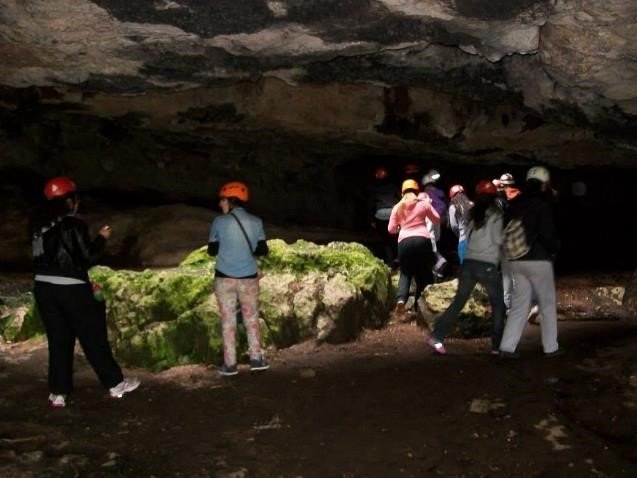 Visita guiada en Gruta de Lemos